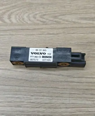 Volvo S80 Airbag deployment crash/impact sensor 8622365 007573 021105