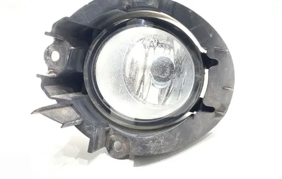 Toyota Avensis T270 Front fog light 81220-0D041