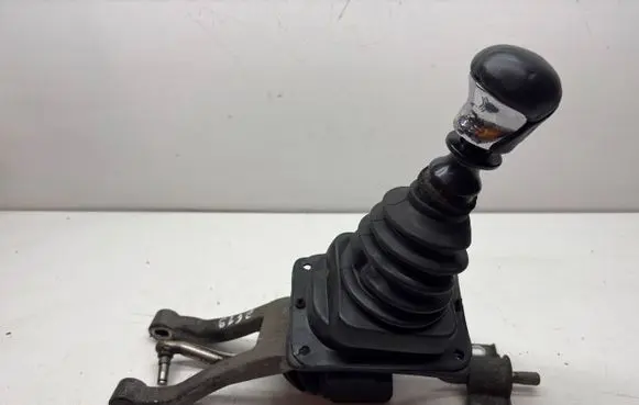 Lexus IS 220D-250-350 Gear shifter/selector