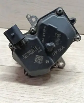 Volkswagen PASSAT B8 EGR valve 05L131501M