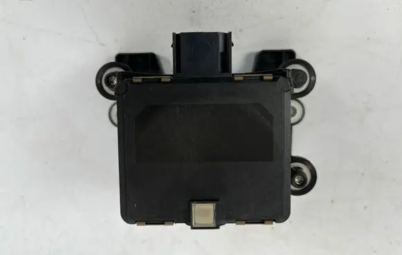 Skoda Superb B8 (3V) Distronic sensor radar 3Q0907561D