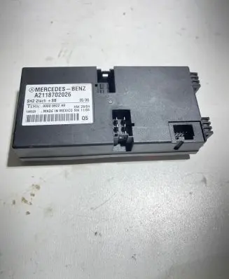 Mercedes-Benz GL X164 Seat control module A2118702026