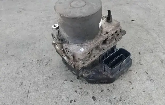 Mazda 6 ABS Pump 