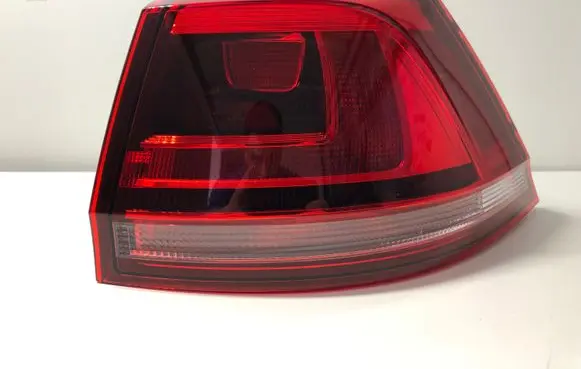Volkswagen Golf VII Rear/tail lights 5GM945096E