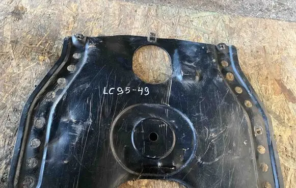 Toyota Land Cruiser (HDJ90) Pickup box liner 