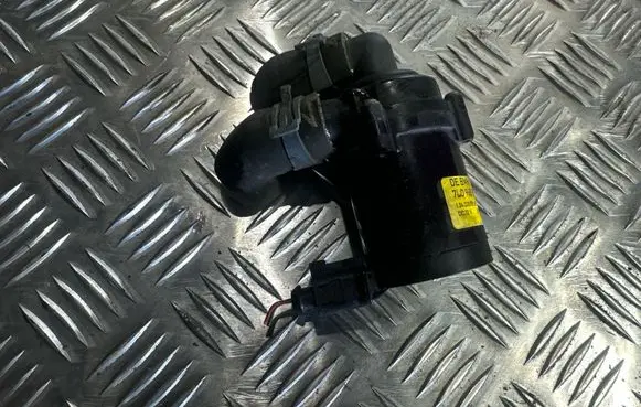Audi Q7 4L Electric auxiliary coolant/water pump 7L0965561J