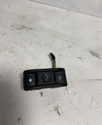 BMW 5 E39 Sunroof switch 6907288 03015010 6131