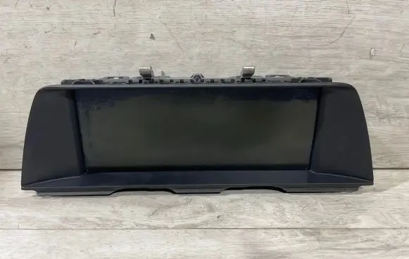 BMW 5 F10 F11 Screen/display/small screen 9241826 1013358574 31920211