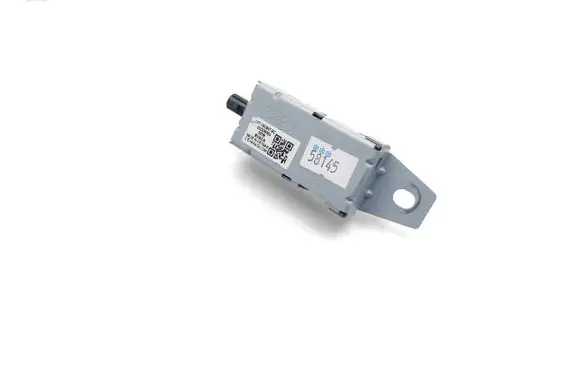 Ford Puma Aerial antenna amplifier LCPT-18C847-EC
