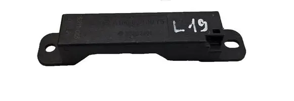 Mercedes-Benz E W212 Keyless (KESSY) go control unit/module A1668200075