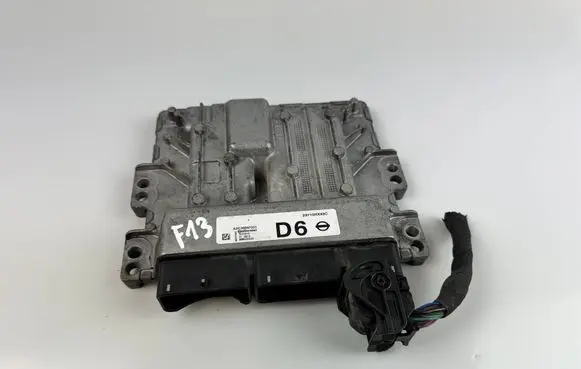 Nissan Qashqai Engine control unit/module 23710HX43C A2C39567001 888032222