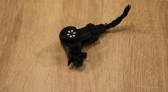 Chevrolet Orlando Air quality sensor 13231067S242
