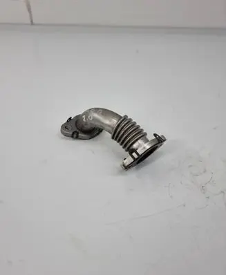 Ford Kuga II EGR valve line/pipe/hose 84715F01