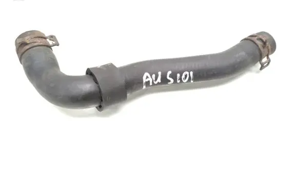 Volkswagen Golf V Engine coolant pipe/hose