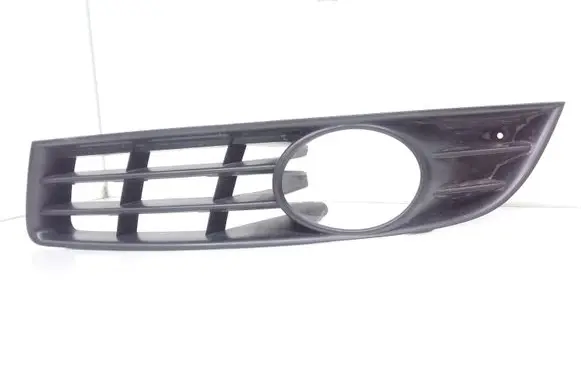 Volkswagen PASSAT B6 Front bumper lower grill 3C0853665A