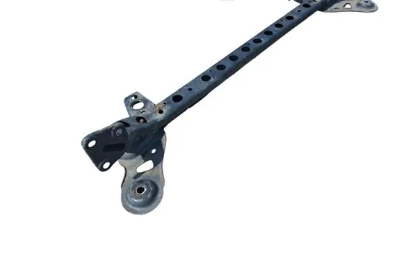 Opel Astra K Bottom radiator support slam panel