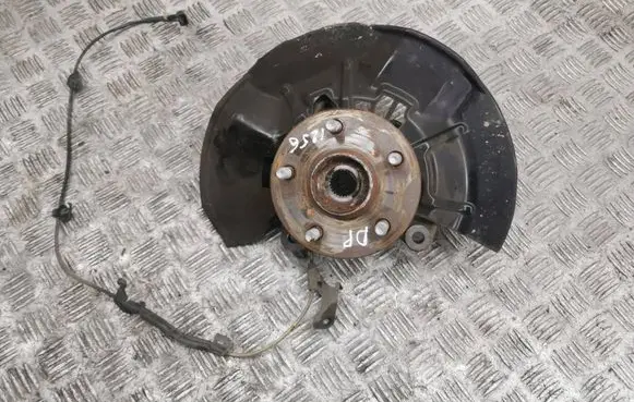 Lexus UX Front wheel hub