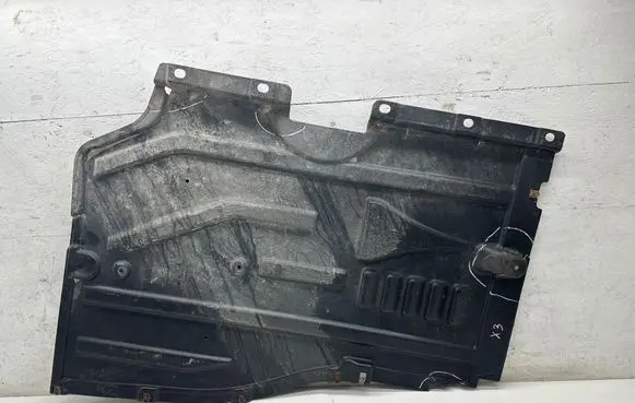 BMW X3 F25 Engine splash shield/under tray 7213673 51164310