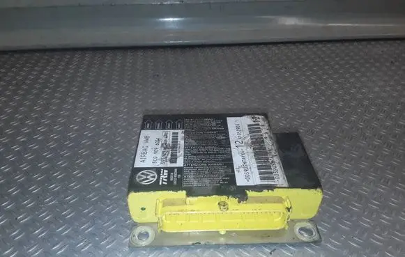 Volkswagen PASSAT B6 Airbag control unit/module 3C0909605F