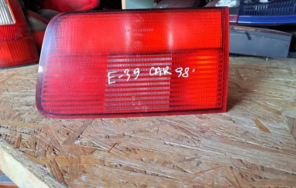 BMW 5 E39 Tailgate rear/tail lights 8371326 393406