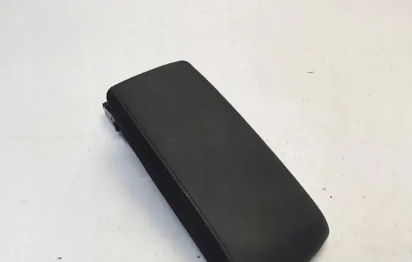 Peugeot 2008 II Armrest 114697