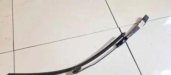 Ford Transit Front wiper blade arm yc1517526da yc15-17526-da