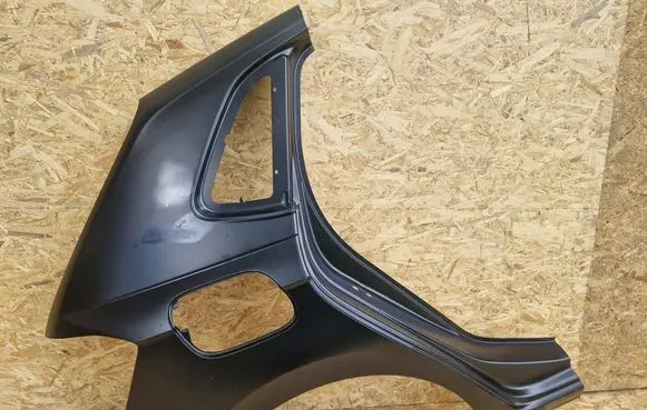 Volkswagen Polo VI Rear quarter panel