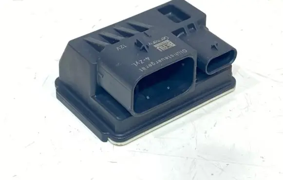 Glow plug pre-heat relay
