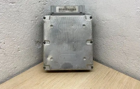 Ford Mondeo MK I Engine control unit/module 95BB12A650KB CJNP75B3Z4VL G0DD6823