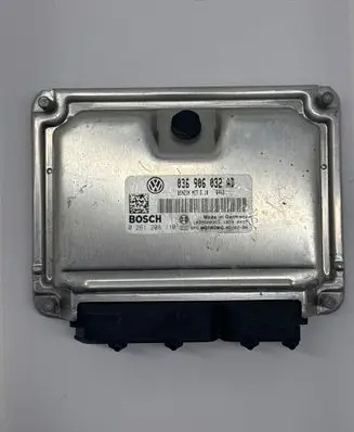 Volkswagen Golf V Engine control unit/module 036906032AD 1039S08365 0261208110