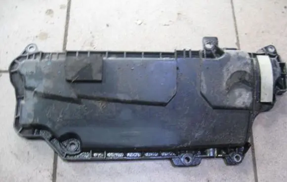 Renault Master II Engine cover (trim) 8200805844 23DCI 76322LS