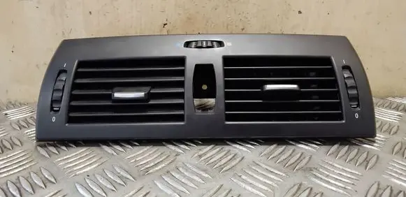 BMW X3 E83 Dash center air vent grill 3400074