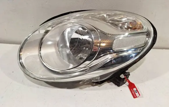 Fiat 500L Headlight/headlamp
