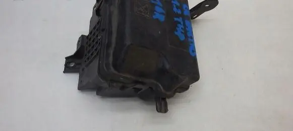 Citroen C4 Cactus Fuse box cover 9671941780