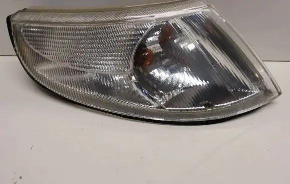 Saab 9-5 Front indicator light 087721503RF