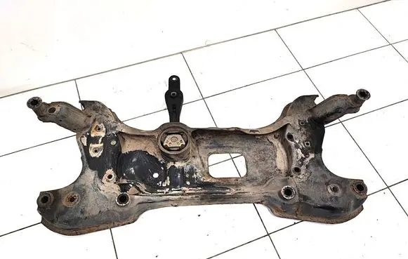 Volkswagen Caddy Front subframe