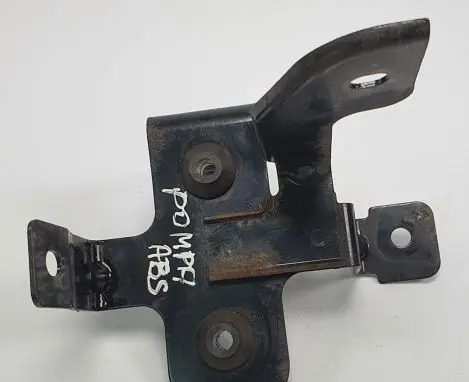 Chevrolet Matiz Bracket in trunk/boot 