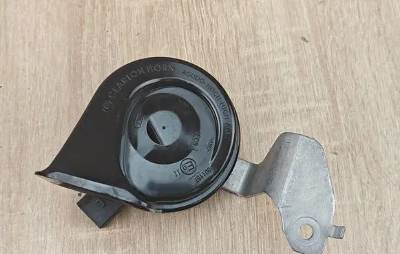 BMW X5 G05 Horn signal 7442770