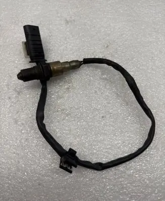 BMW 5 G30 G31 Lambda probe sensor 8593852 755251G 0281004651