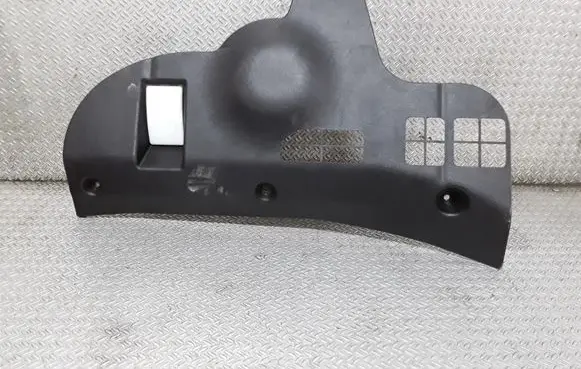 Dashboard lower bottom trim panel