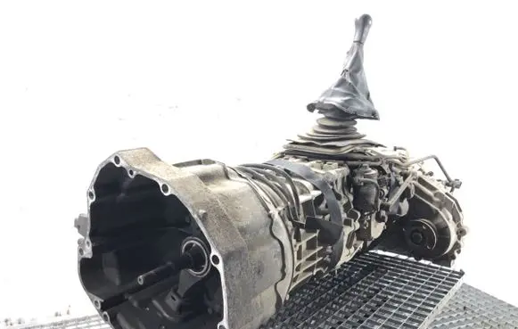 Nissan Pathfinder R51 Manual 5 speed gearbox