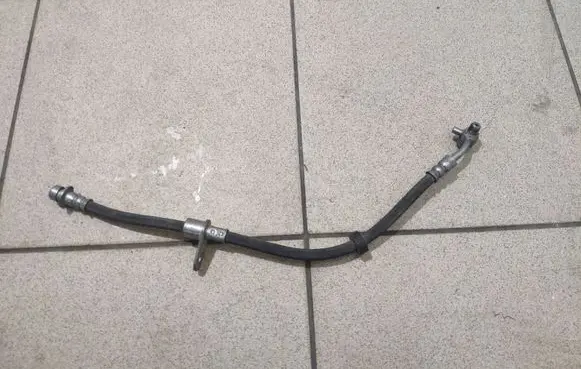 Land Rover Discovery Sport Brake line pipe/hose 
