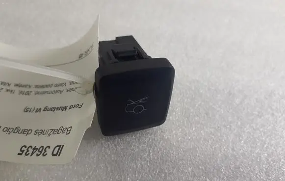 Ford Mustang VI Tailgate opening switch FR3T19B514AAW