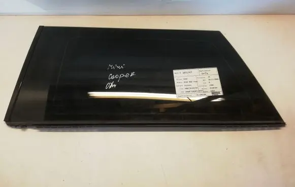 Mini One - Cooper Coupe R56 Rear side window 43R001057