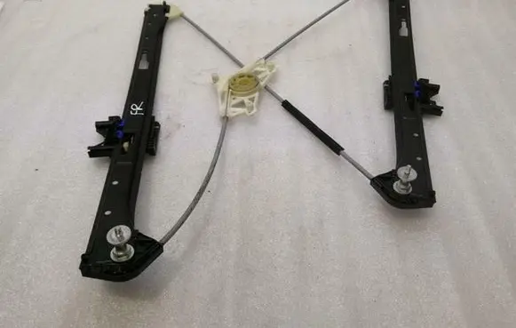 Porsche Macan (95B) Front window lifting mechanism without motor 95B837462