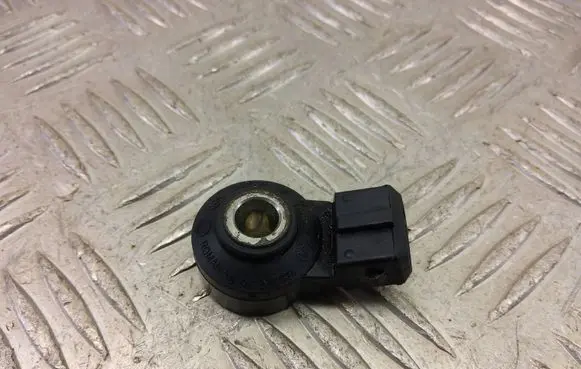 BMW X3 G01 Detonation knock sensor 7636937