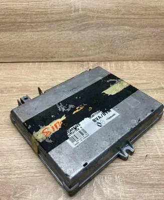 Renault Laguna I Engine control unit/module ECU 7700864485 S101727104B