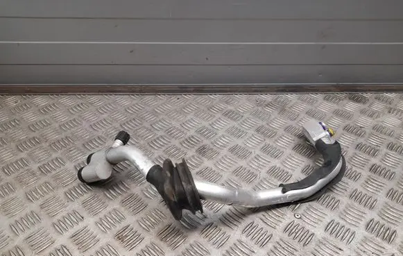 Audi A4 S4 B8 8K Air conditioning (A/C) pipe/hose 8K1260712K