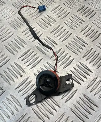 BMW 3 E46 Front door high frequency speaker 8368241