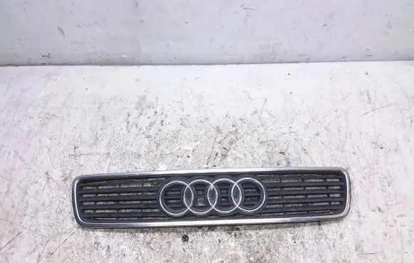 Audi A4 S4 B5 8D Front bumper upper radiator grill 8D0853651